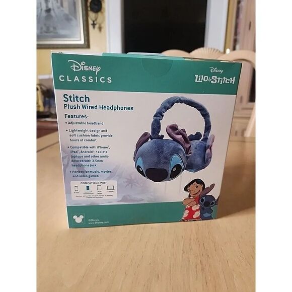 Disney Classic Stitch Wired Plush Headphones Age 6+ - Picture 3 of 4